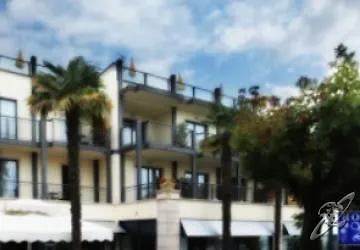 莱蒂齐亚别墅酒店 3*