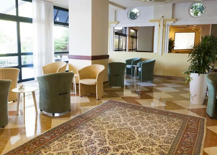 Hotel Letizia 3*