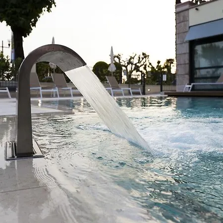 ホテル Letizia バルドリーノ