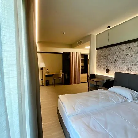 Letizia ホテル バルドリーノ