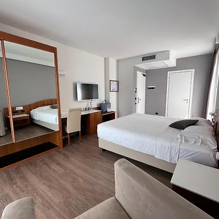 Hotel Letizia